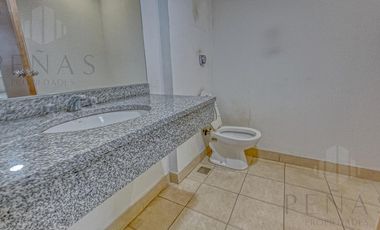 Oficina  impecable  de 120 m2 Edificio Corporativo AAA  en Monserrat - 1 cocheras