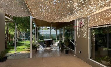 Casa en VENTA Barrio Privado La Comarca , Centenario.