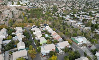 VENTA DUPLEX 3 DORM.   DEPTO. 1 DORM. - NEUQUÉN CAPITAL
