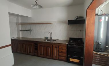 VENTA DUPLEX 3 DORM.   DEPTO. 1 DORM. - NEUQUÉN CAPITAL