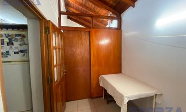 Venta Casa + Depto en
