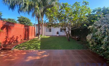 Venta Casa + Depto en