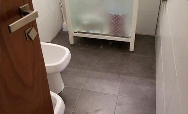 CHALET 5 AMBIENTES CON QUINCHO EN PINOS DE ANCHORENA