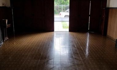 CHALET 5 AMBIENTES CON QUINCHO EN PINOS DE ANCHORENA