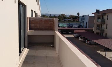 Duplex 2 dorm con cochera en Arguello con pileta, quincho con asador y SUM