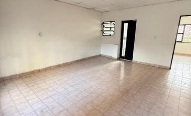 Oportunidad de Inversión! 3 departamentos en VENTA, Av. Soldati al 800, frente al Parque 9 de Julio