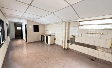 Oportunidad de Inversión! 3 departamentos en VENTA, Av. Soldati al 800, frente al Parque 9 de Julio