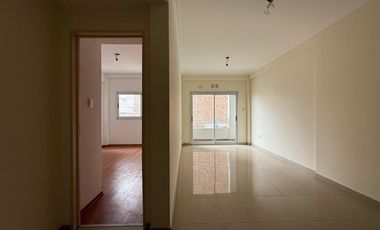 Departamento dos ambientes a estrenar en Venta en Wilde centro