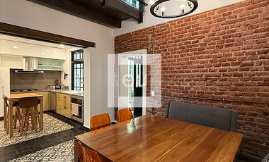 Casa catalogada amueblada en RENTA en la Col. Roma