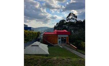 SE VENDE CASA CAMPESTRE EN SANTA ROSA CERCA AL MIRADOR DEL CAFE