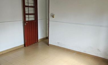 Casa de 2 dormitorios, mas dependencias