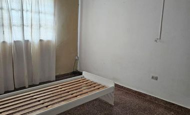 Casa de 2 dormitorios, mas dependencias