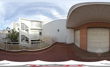 Chalet con piscina en Remedios de Escalada - Pedí el tour 360°