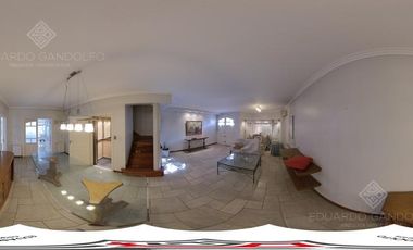 Chalet con piscina en Remedios de Escalada - Pedí el tour 360°