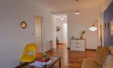 Venta Departamento 4 amb con Balcon y cochera en Lomas de Zamora