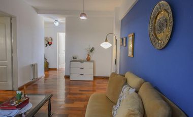 Venta Departamento 4 amb con Balcon y cochera en Lomas de Zamora