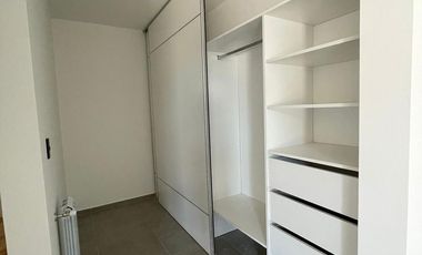 Rincones de Manantiales Casa a estrenar 2 dorm, jardín, galería y cochera pasante