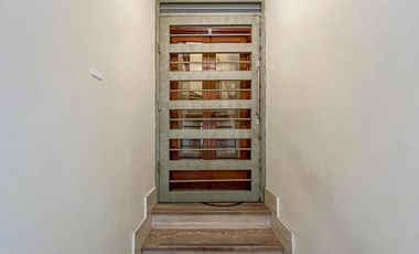 Casa de 3 dormitorios con terraza y quincho a metros de Bv. Oroño