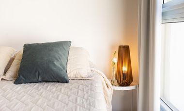 Semipiso 2 amb. c/balcón terraza casi a estrenar