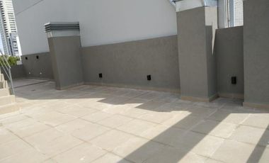 Semipiso 2 amb. c/balcón terraza casi a estrenar