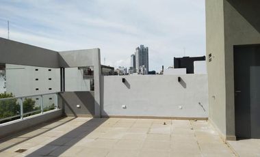 Semipiso 2 amb. c/balcón terraza casi a estrenar