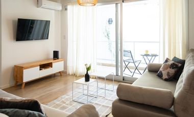 Semipiso 2 amb. c/balcón terraza casi a estrenar