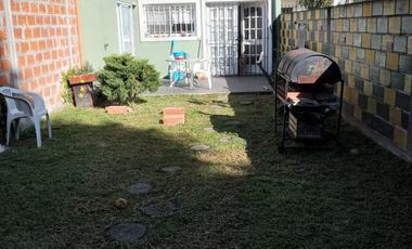 Casa   - Escobar-Venta