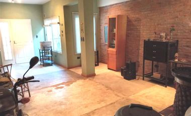 Casa   - Escobar-Venta