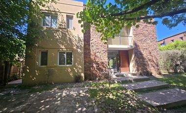 Casa en Santa Maria De Los Olivos