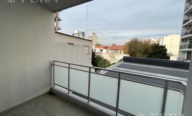 Alquiler de Departamento monoambiente con balcón en Wilde