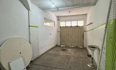 Galpón en Saavedra en alquiler 236m2