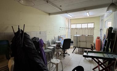 Galpón en Saavedra en alquiler 236m2