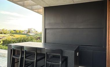 Casa en construcción  en Barrio Virazón - Nordelta