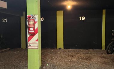 Cochera en Banfield Oeste