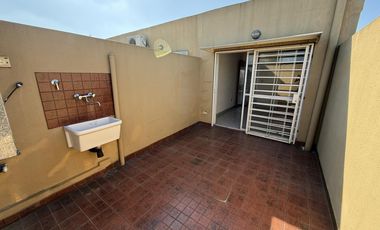 Departamento en  Alquiler 2 amb. c/ patio - Haedo Sur