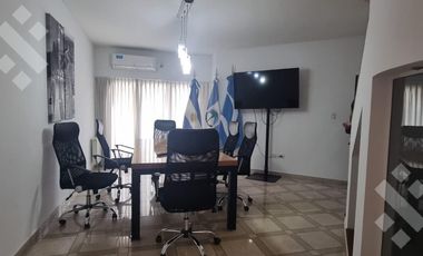 Venta Casa 4 dormi - Centro Oeste - Neuquén Capital