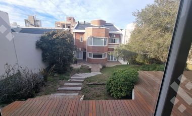 Venta Casa 4 dormi - Centro Oeste - Neuquén Capital
