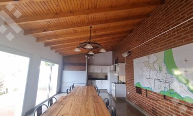 Venta Casa 4 dormi - Centro Oeste - Neuquén Capital