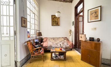 Casa en Avelino Diaz al 1700