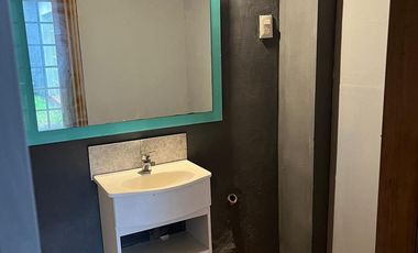 PH a mts Oliden cocina con garrafa