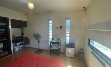 Casa en Venta- Parque Sicardi. 2 dormitorios, garaje, parrilla, parque, 659 esquina 13