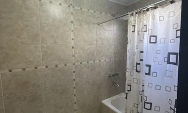 Casa en Venta- Parque Sicardi. 2 dormitorios, garaje, parrilla, parque, 659 esquina 13