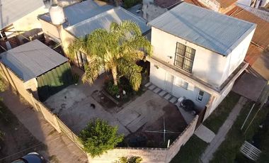 Venta en bloque - departamentos y casa en Matheu