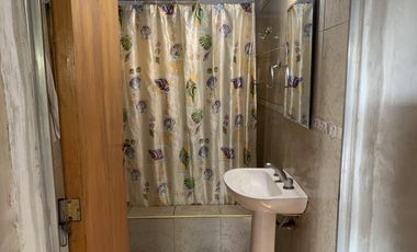 Venta en bloque - departamentos y casa en Matheu