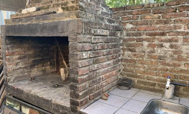 Venta en bloque - departamentos y casa en Matheu