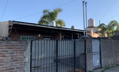 Venta en bloque - departamentos y casa en Matheu