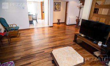 Chalet  en venta Zona Parque Luro. Impecable estado