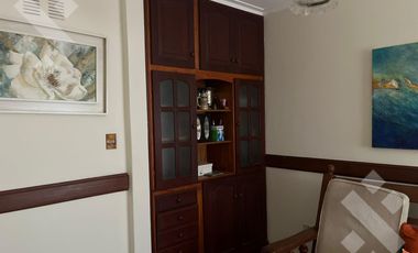 VENTA CASA 4 DORM CENTRO ESTE NEUQUEN APTA CREDITO