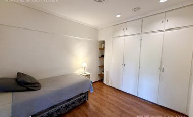 CASA VENTA 5 AMBIENTES OLIVOS JARDÍN PILETA