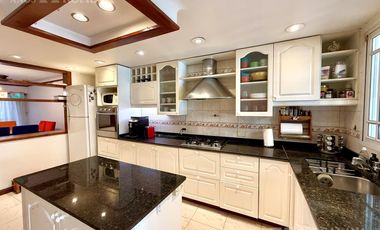 CASA VENTA 5 AMBIENTES OLIVOS JARDÍN PILETA